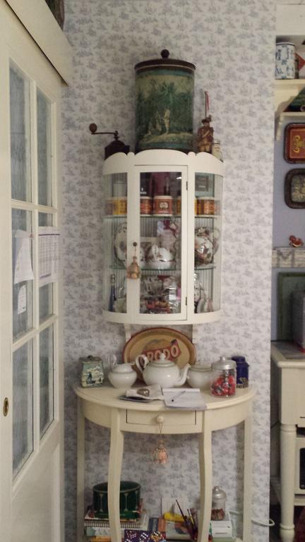 مبيت وإفطار بيرودجا Teapot House المظهر الخارجي الصورة